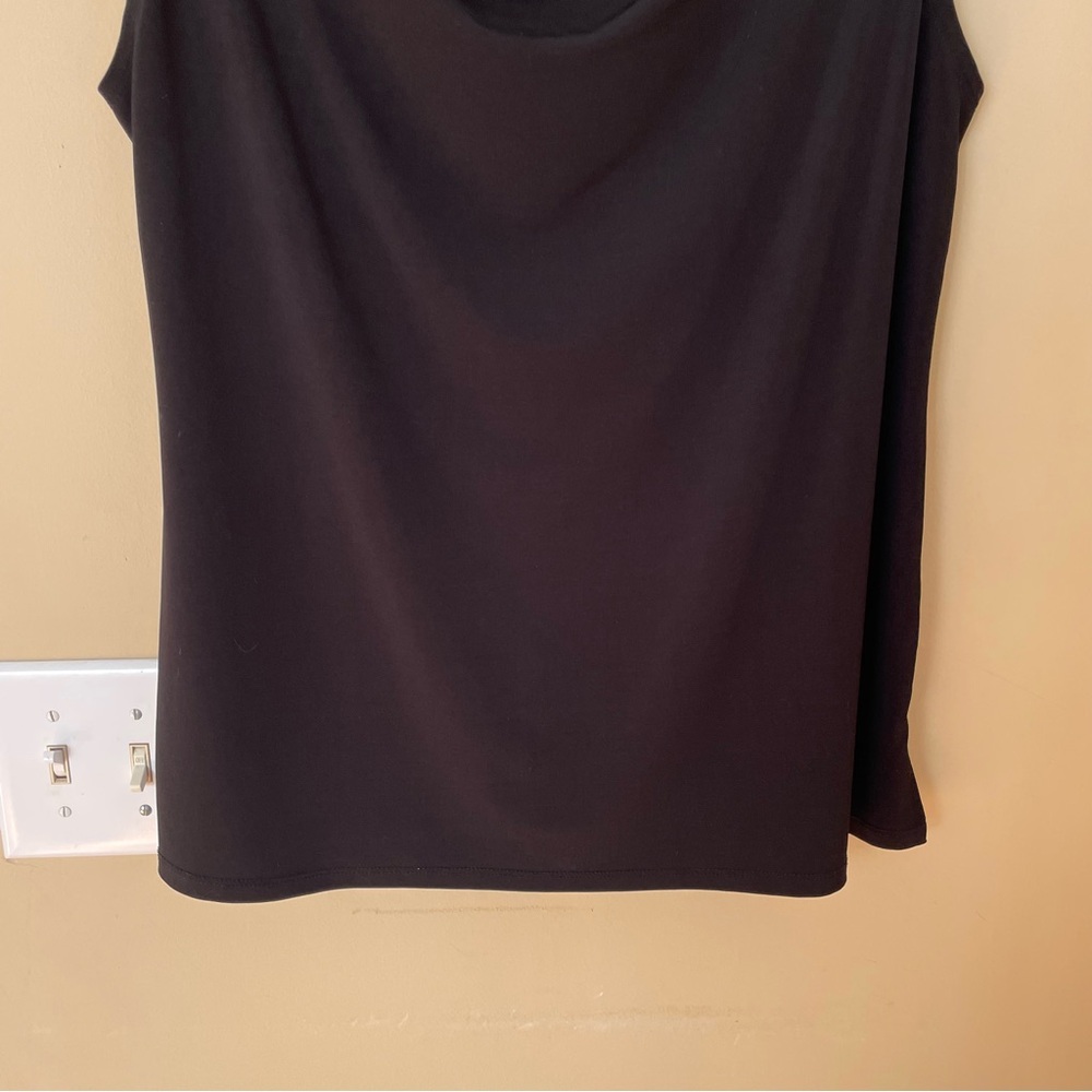 Cold water Creek black sleeveless scoop neck top Women L (14-16) Like New - Picture 3 of 10